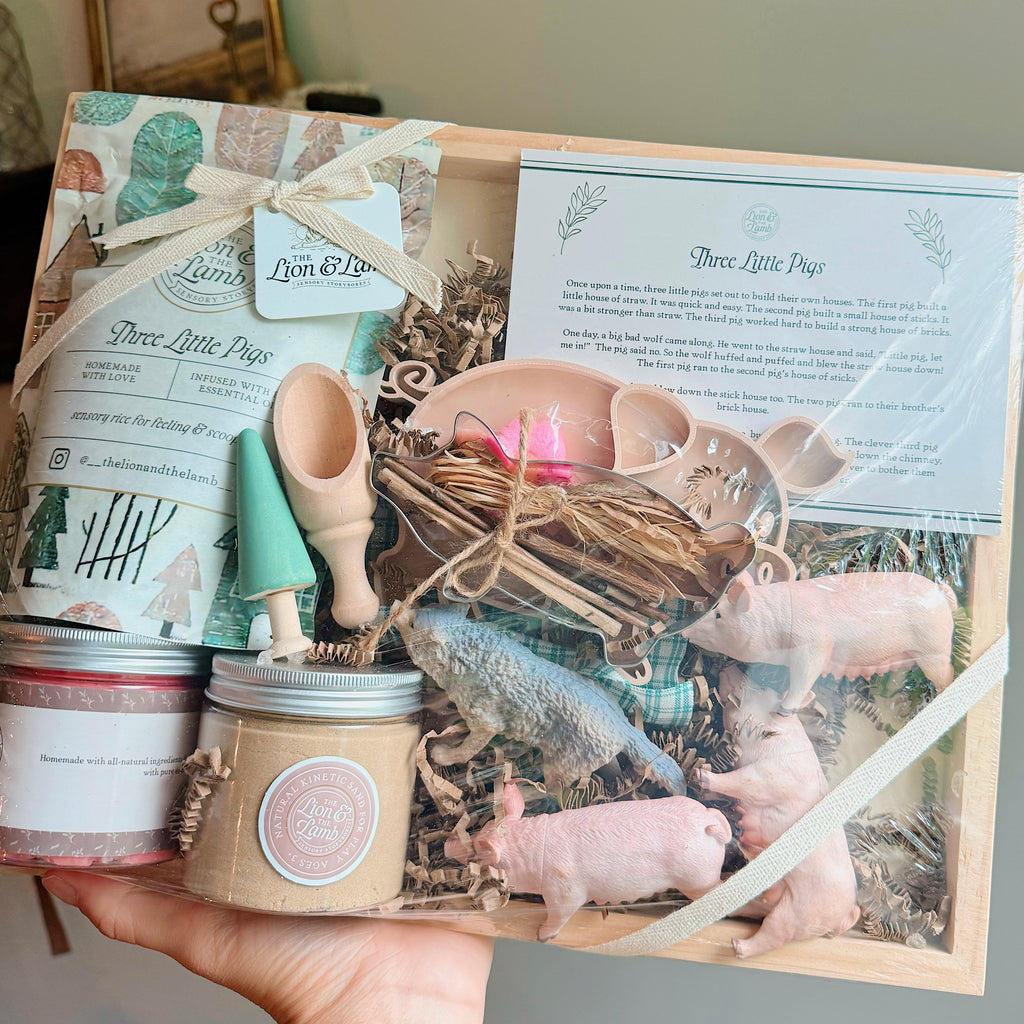 Three Little Pigs Sensory Storybox